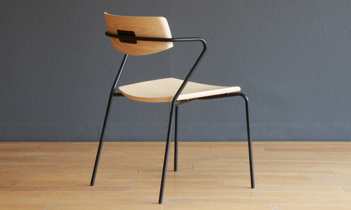 dual chair : stackable : white ash / natural